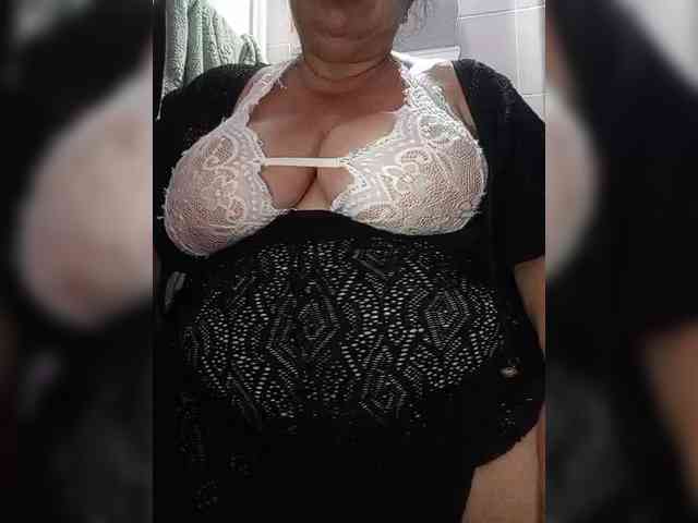 SeXy-Xo4y-SeXa webcam