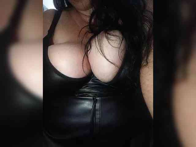 SeXy-Xo4y-SeXa webcam
