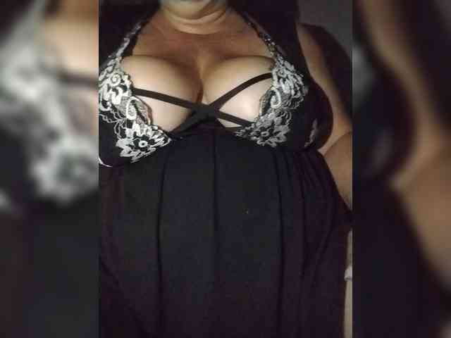 SeXy-Xo4y-SeXa webcam