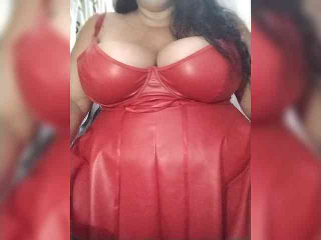 SeXy-Xo4y-SeXa webcam