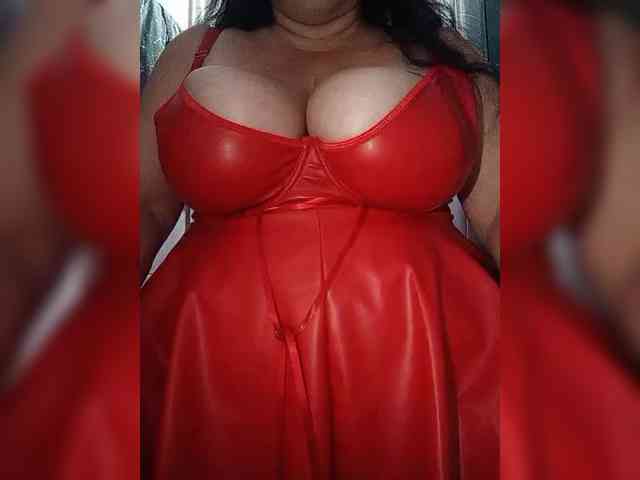 SeXy-Xo4y-SeXa webcam