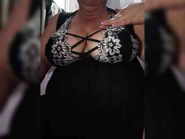 SeXy-Xo4y-SeXa webcam