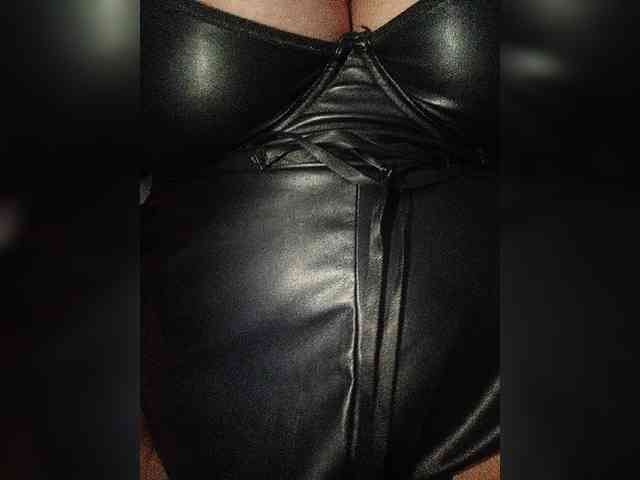 SeXy-Xo4y-SeXa webcam