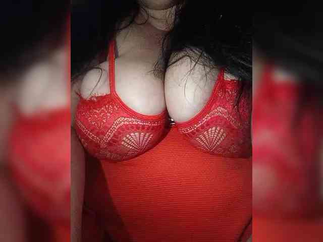 SeXy-Xo4y-SeXa webcam