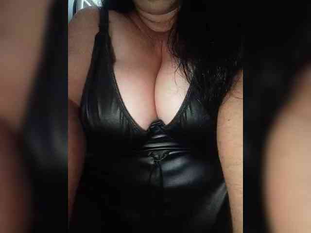 SeXy-Xo4y-SeXa webcam