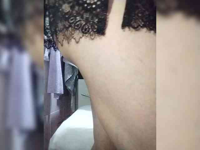 SeXy-Xo4y-SeXa webcam