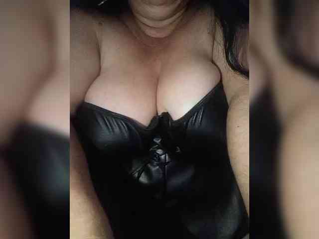 SeXy-Xo4y-SeXa webcam