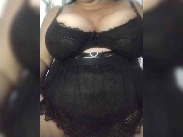 SeXy-Xo4y-SeXa webcam