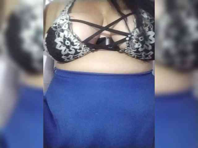 SeXy-Xo4y-SeXa webcam