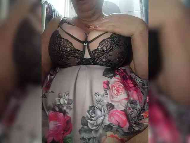 SeXy-Xo4y-SeXa webcam