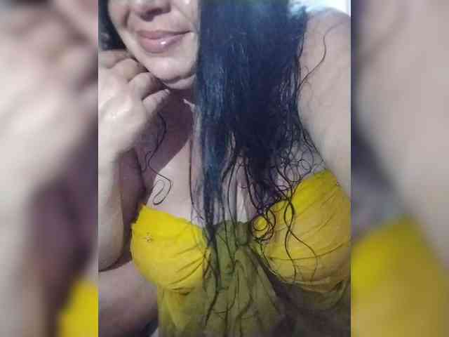 SeXy-Xo4y-SeXa webcam