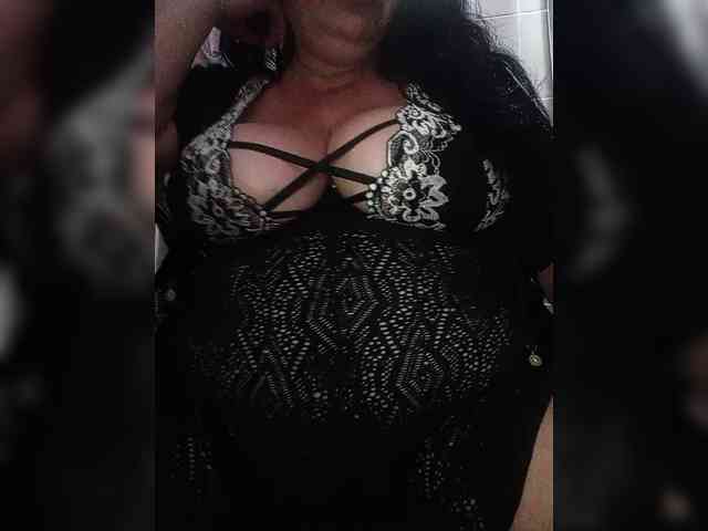 SeXy-Xo4y-SeXa webcam