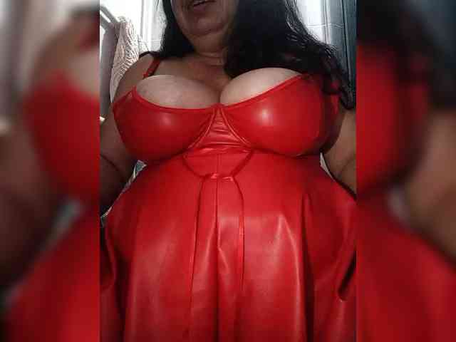 Xo4y2sexa Live Webcam on BongaCams