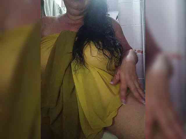 SeXy-Xo4y-SeXa webcam
