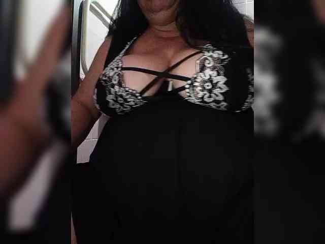 SeXy-Xo4y-SeXa webcam
