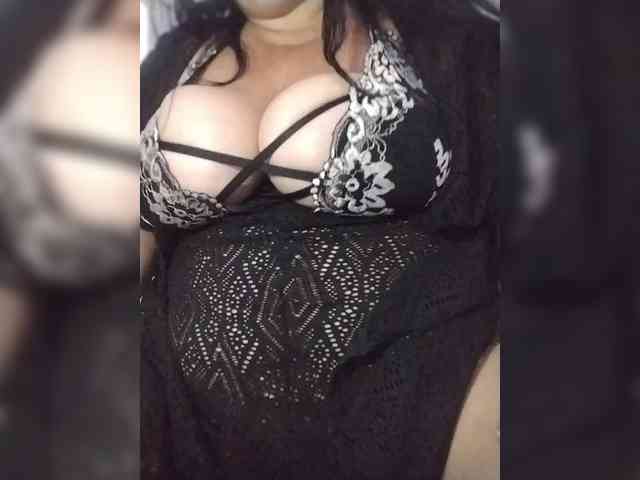 SeXy-Xo4y-SeXa webcam