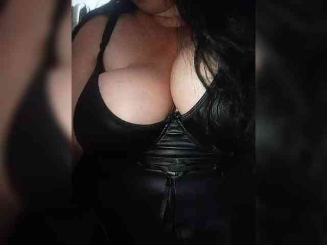 SeXy-Xo4y-SeXa webcam