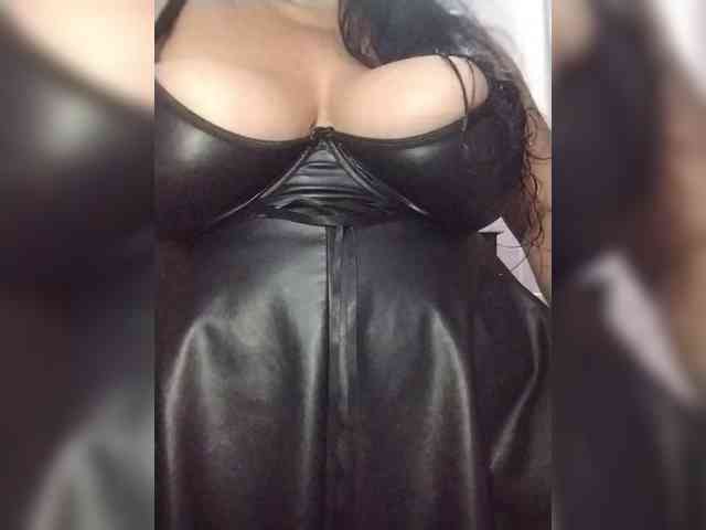 SeXy-Xo4y-SeXa webcam