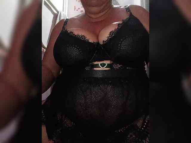 SeXy-Xo4y-SeXa webcam