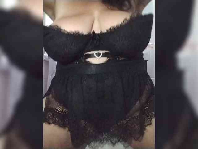 SeXy-Xo4y-SeXa webcam