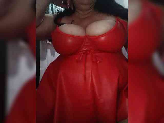 SeXy-Xo4y-SeXa webcam