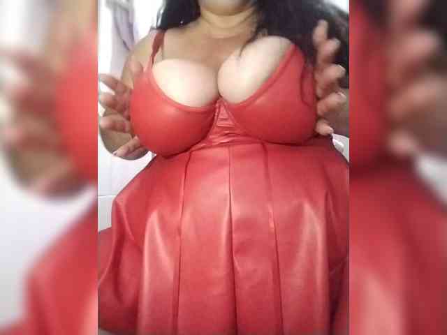 SeXy-Xo4y-SeXa webcam