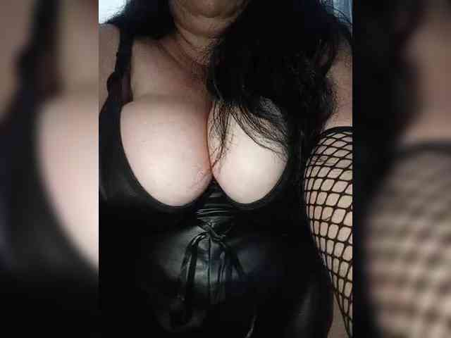 SeXy-Xo4y-SeXa webcam