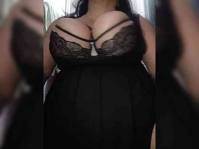 SeXy-Xo4y-SeXa webcam