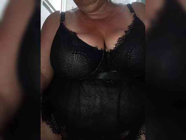 SeXy-Xo4y-SeXa webcam