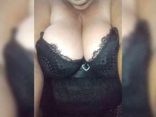 SeXy-Xo4y-SeXa webcam