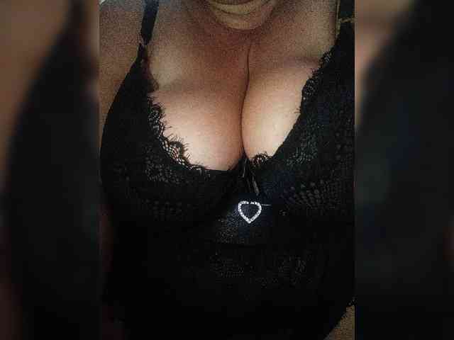 SeXy-Xo4y-SeXa webcam