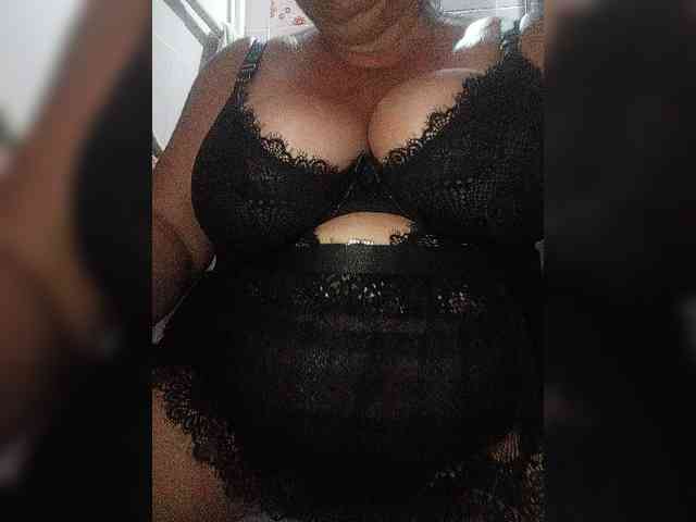 SeXy-Xo4y-SeXa webcam