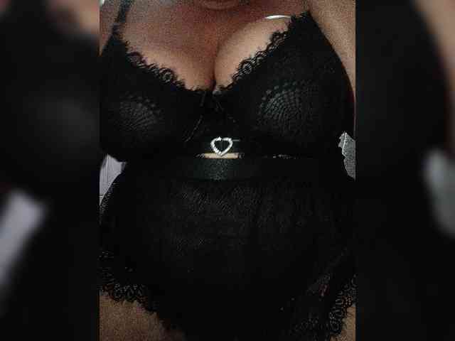 SeXy-Xo4y-SeXa webcam