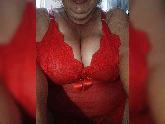 SeXy-Xo4y-SeXa webcam