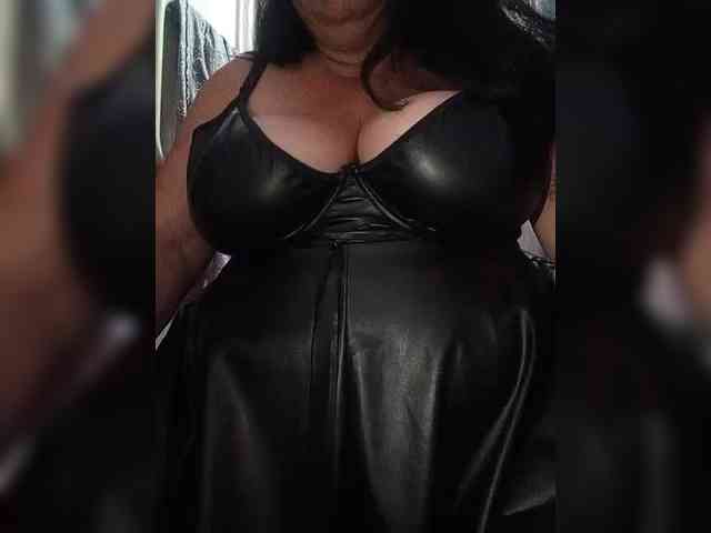 SeXy-Xo4y-SeXa webcam