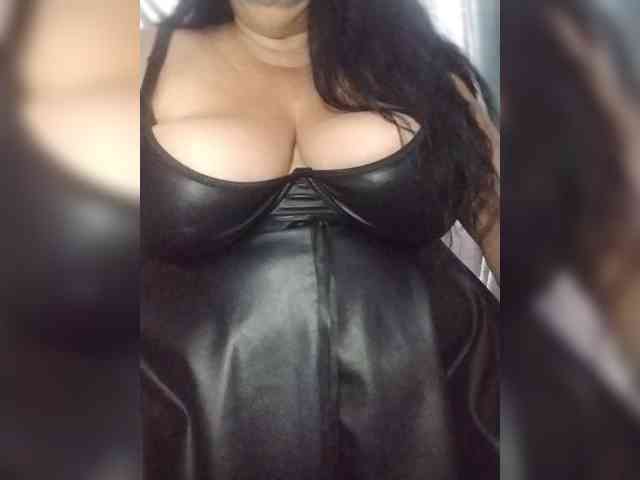 SeXy-Xo4y-SeXa webcam