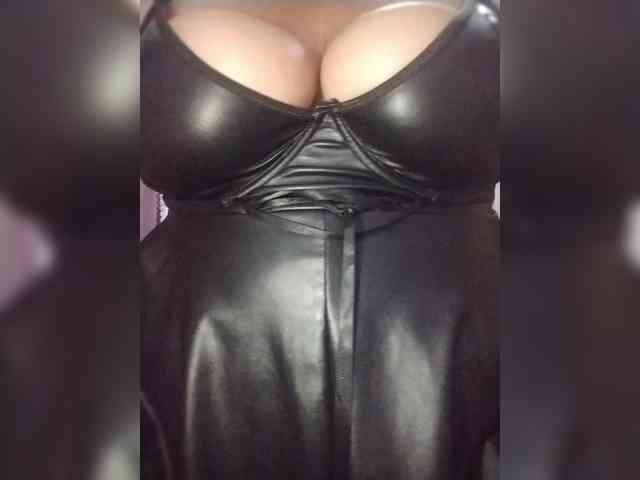 SeXy-Xo4y-SeXa webcam