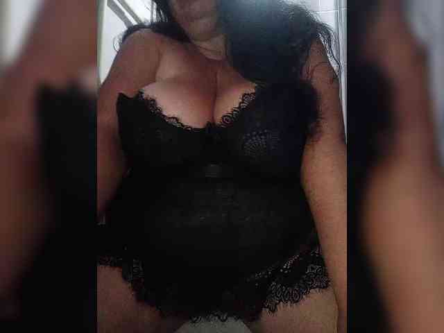 SeXy-Xo4y-SeXa webcam