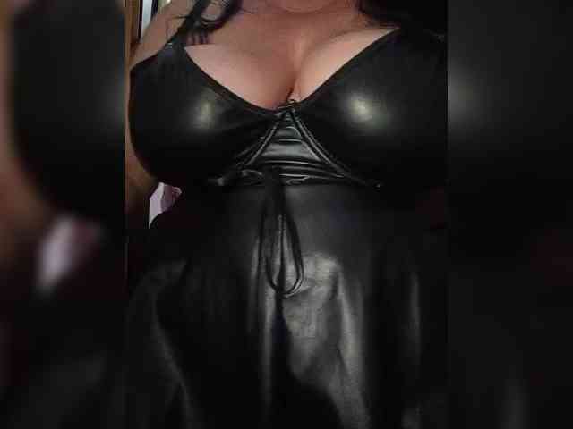 SeXy-Xo4y-SeXa webcam