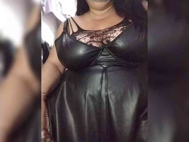 SeXy-Xo4y-SeXa webcam