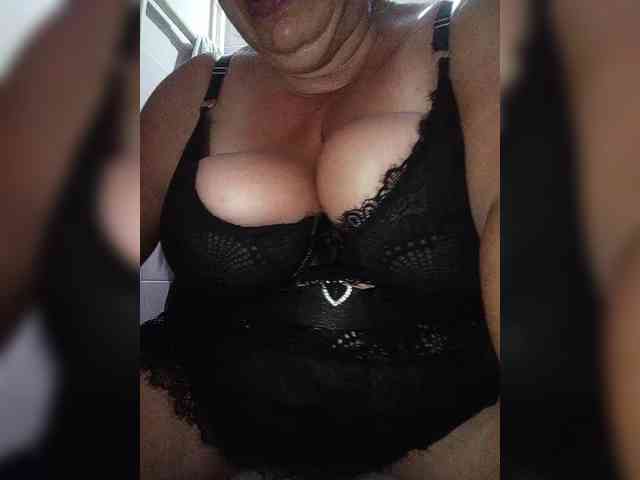 SeXy-Xo4y-SeXa webcam