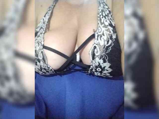 SeXy-Xo4y-SeXa webcam
