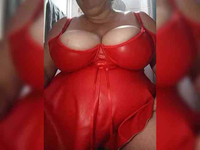 SeXy-Xo4y-SeXa webcam
