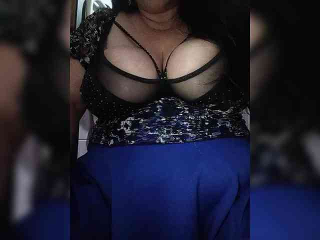 SeXy-Xo4y-SeXa webcam