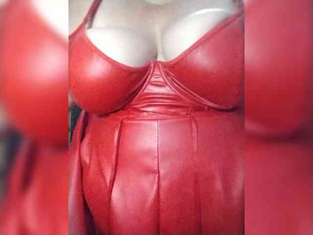 SeXy-Xo4y-SeXa webcam