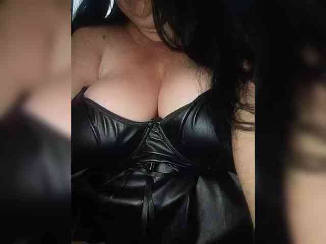 SeXy-Xo4y-SeXa webcam