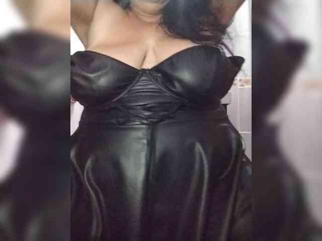SeXy-Xo4y-SeXa webcam