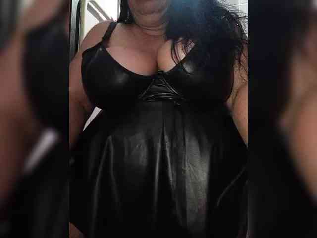 SeXy-Xo4y-SeXa webcam