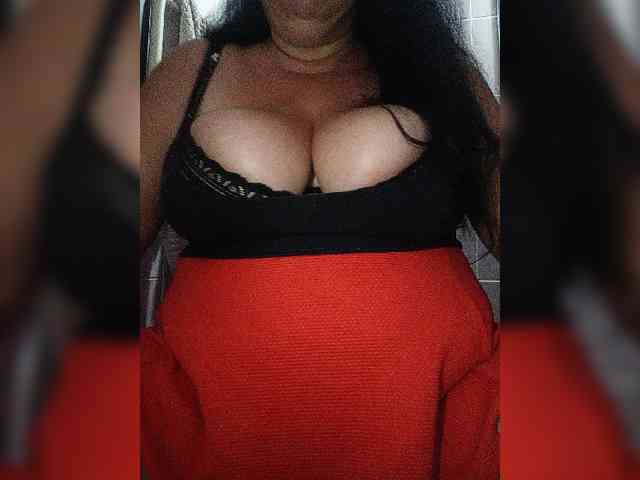 SeXy-Xo4y-SeXa webcam