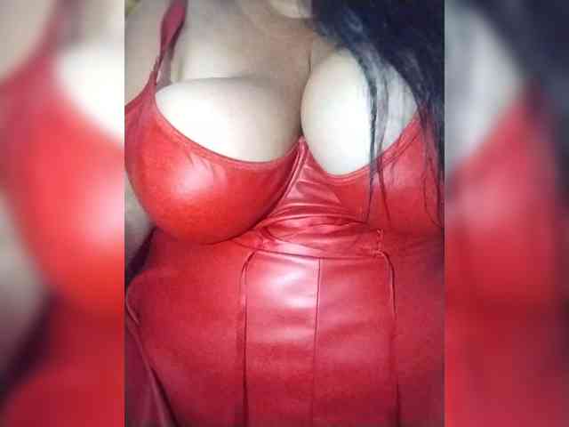 SeXy-Xo4y-SeXa webcam